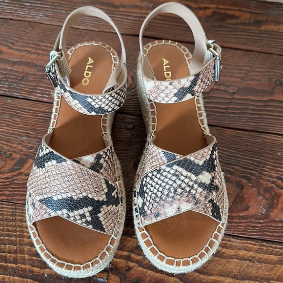 NWOT ALDO Snake Print Espadrille Sandals Size 7.5 - Picture 2 of 7